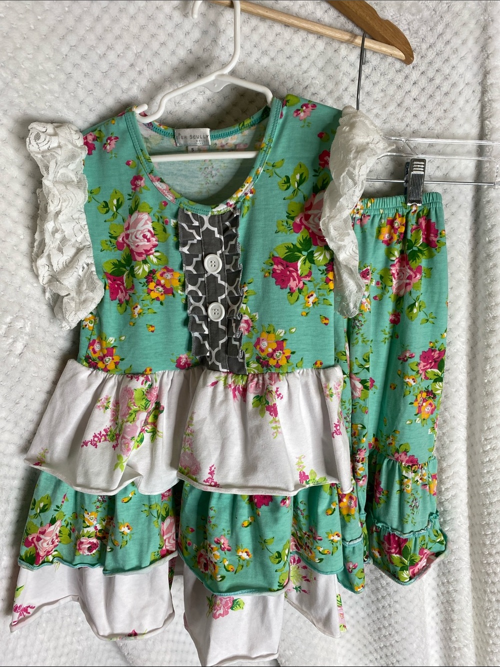 Trish Scully Child Floral Ruffle Capri Set with Lace Sleeves
